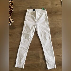 Gap True Skinny High Rise White Jeans NWT